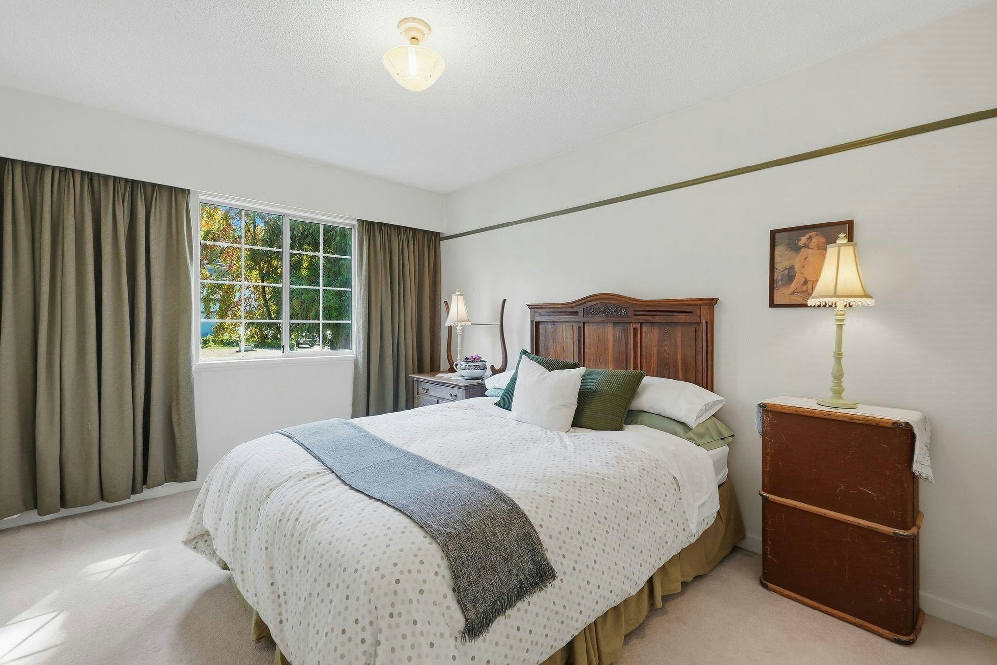 10461 Main Street, Delta, BC, V4C 2P7 - 7