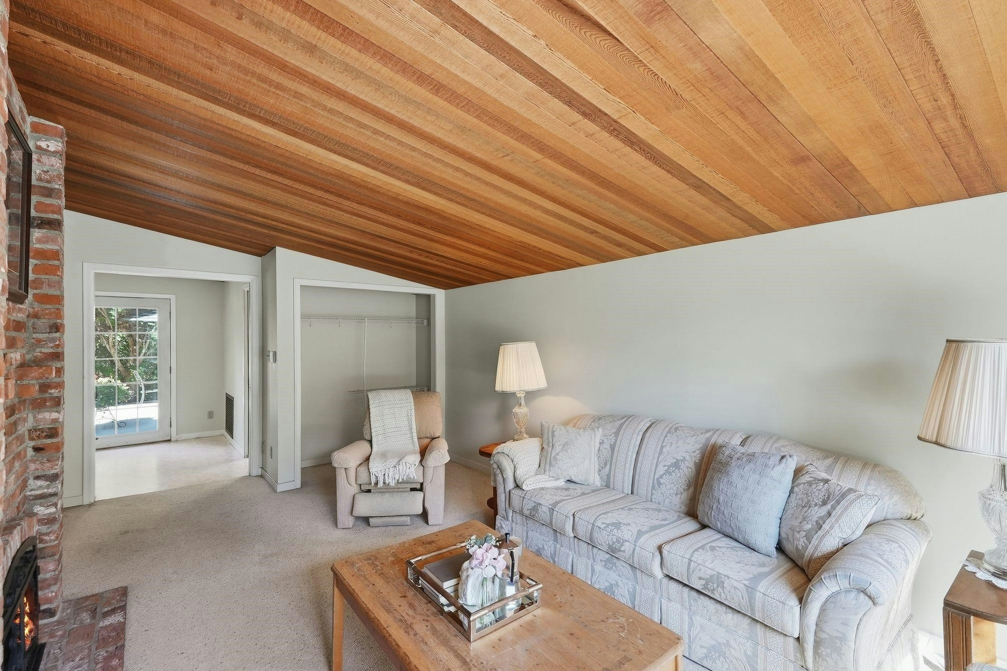 10461 Main Street, Delta, BC, V4C 2P7 - 29