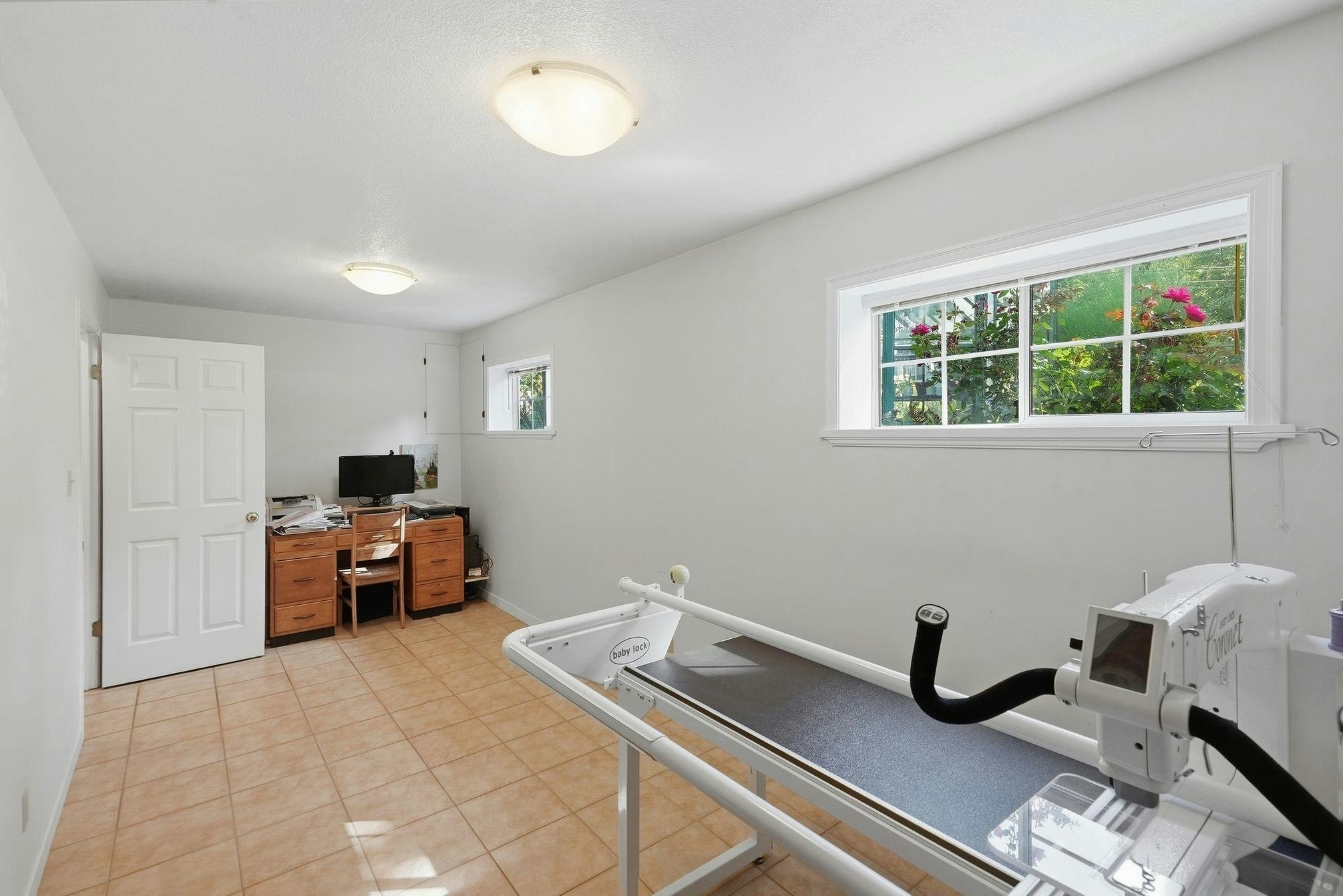 10461 Main Street, Delta, BC, V4C 2P7 - 13