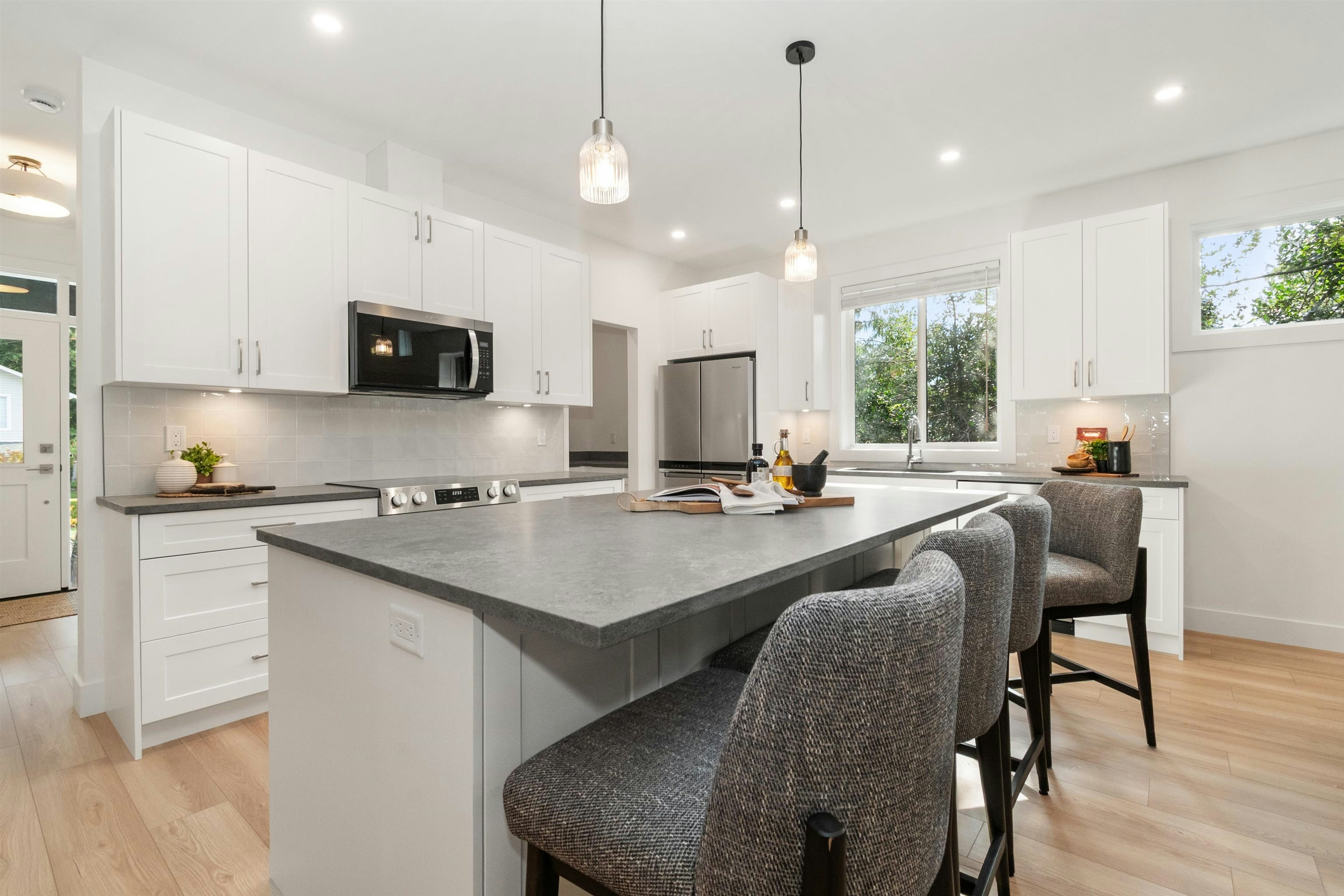 396 Eagle Street, Harrison Hot Springs, BC, V0M 1K0 - 11
