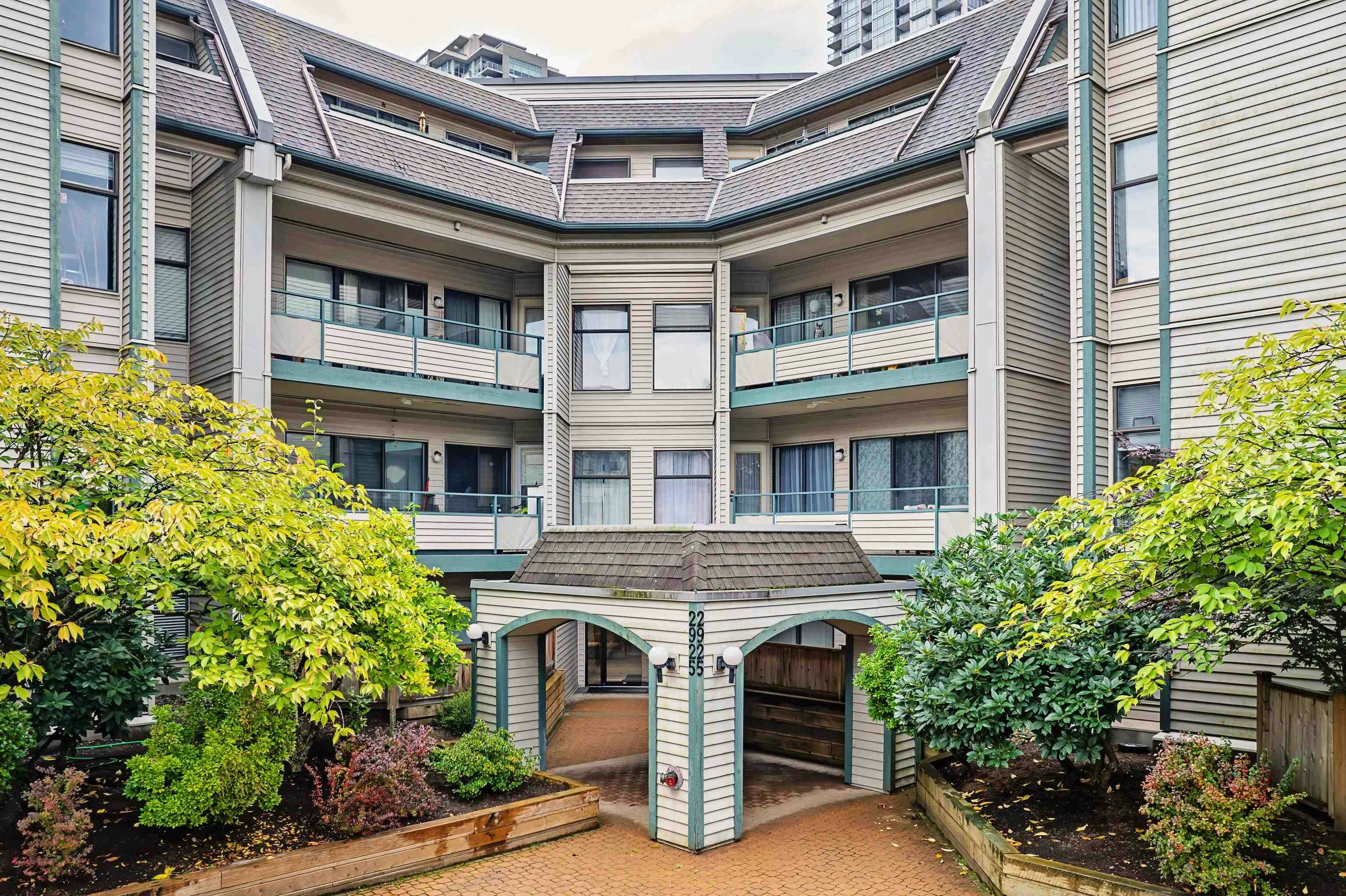 305-2925 Glen Drive, Coquitlam, BC, V3B 7H9