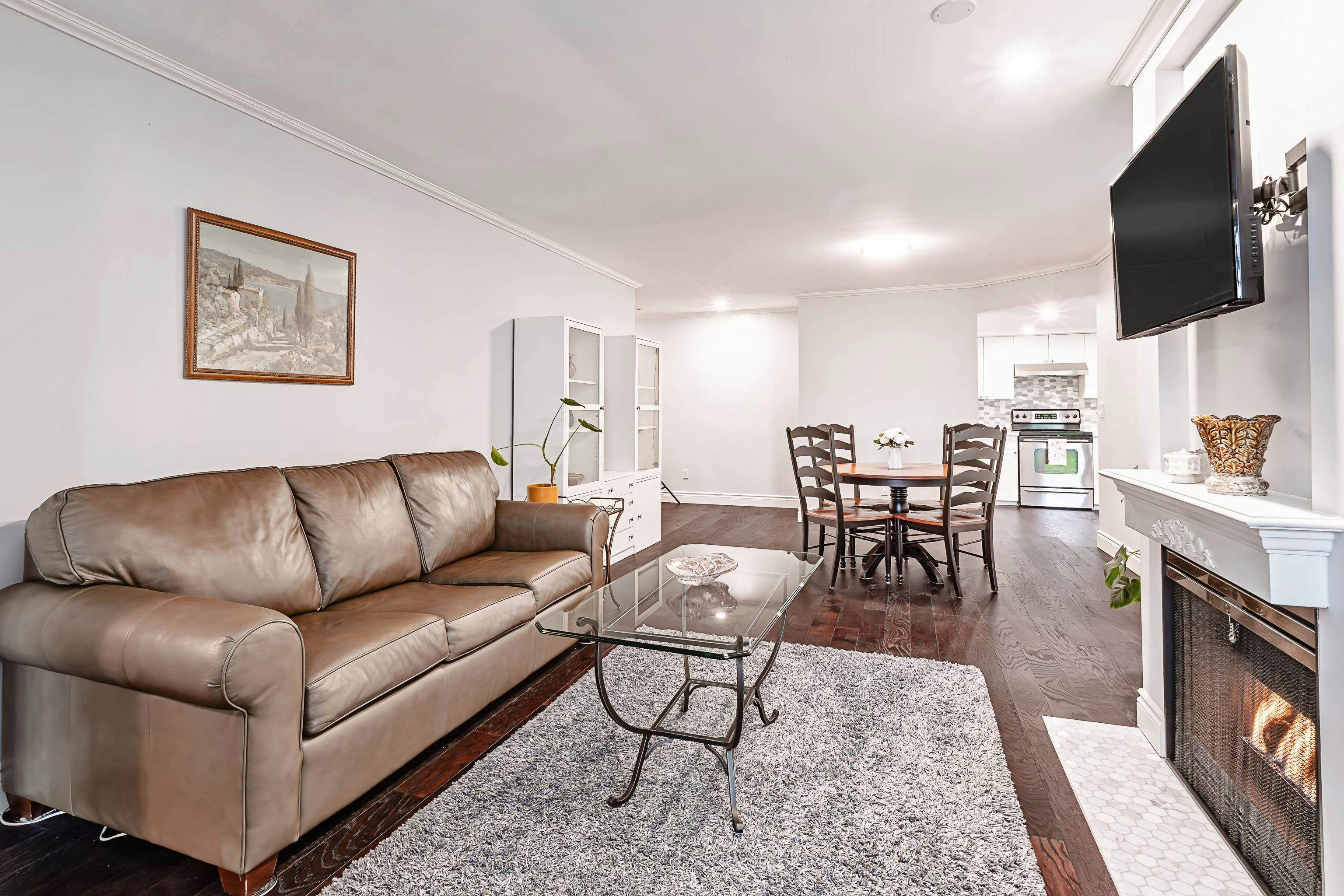 305-2925 Glen Drive, Coquitlam, BC, V3B 7H9 - 4