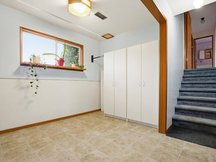 33103 Whidden Avenue, Mission, BC, V2V 2T3 - 34