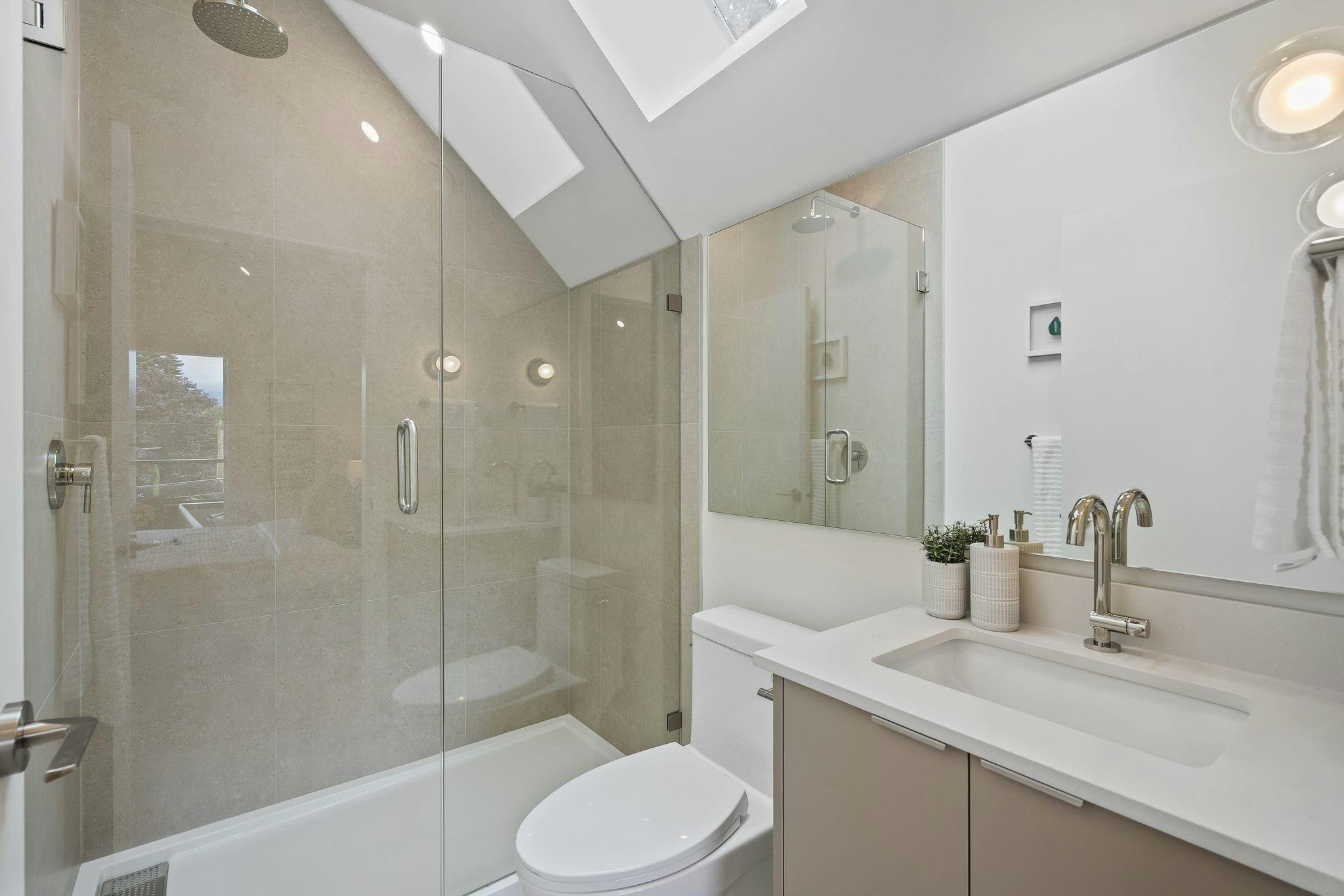 2-2211 William Street, Vancouver, BC, V5L 2S5 - 27