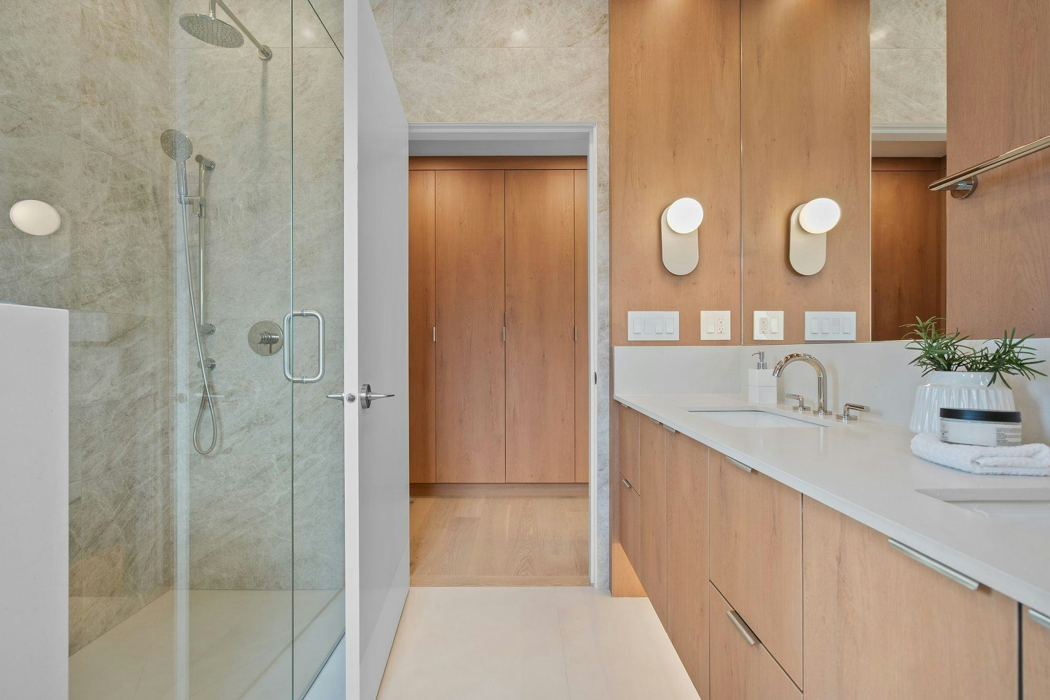 2-2211 William Street, Vancouver, BC, V5L 2S5 - 19