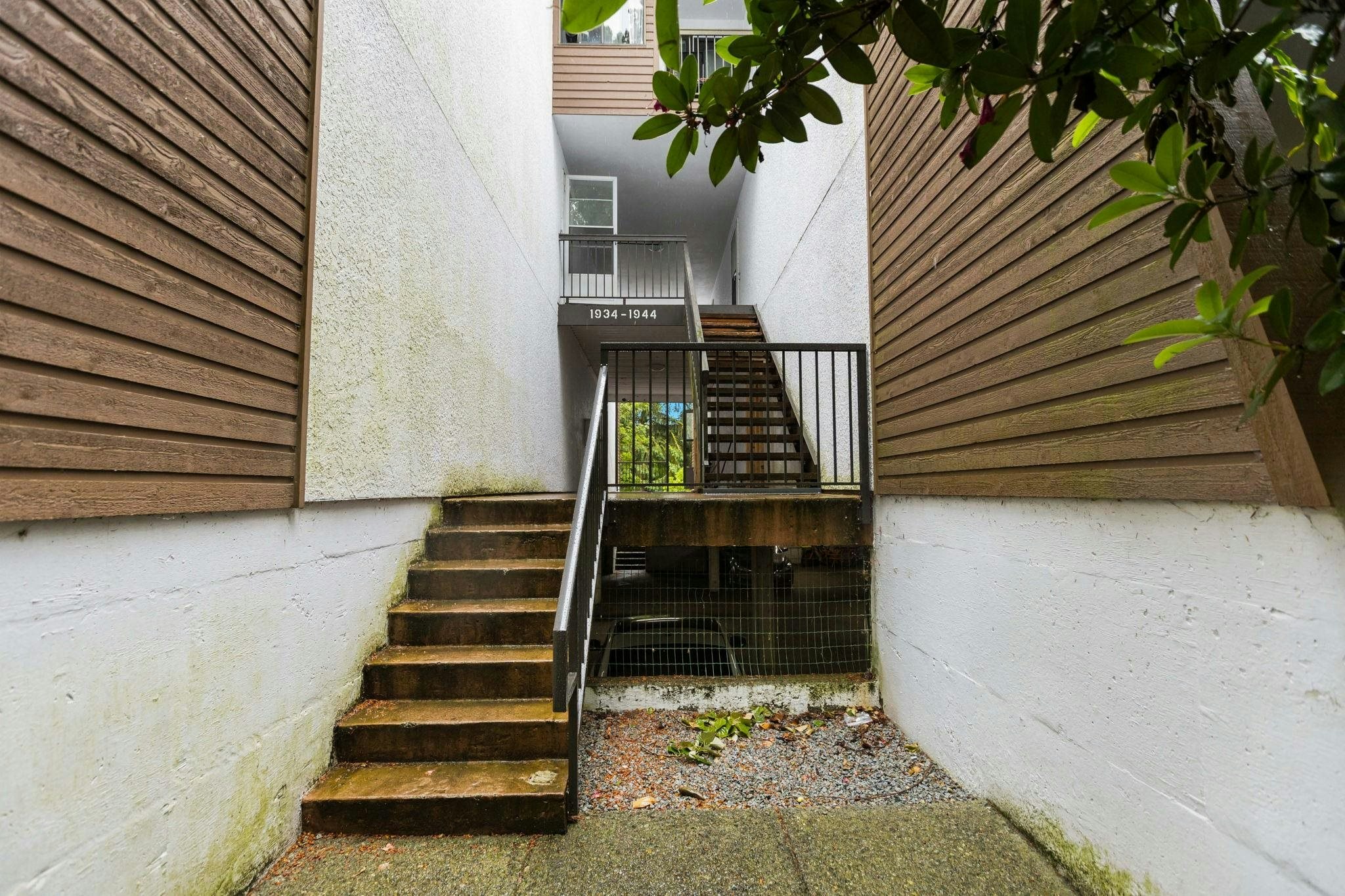 1934 Goleta Drive, Burnaby, BC, V5A 1P6 - 34