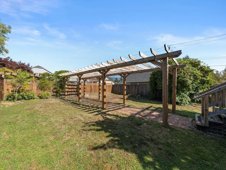626 E 13th Street, North Vancouver, BC, V7L 2M5 - 33
