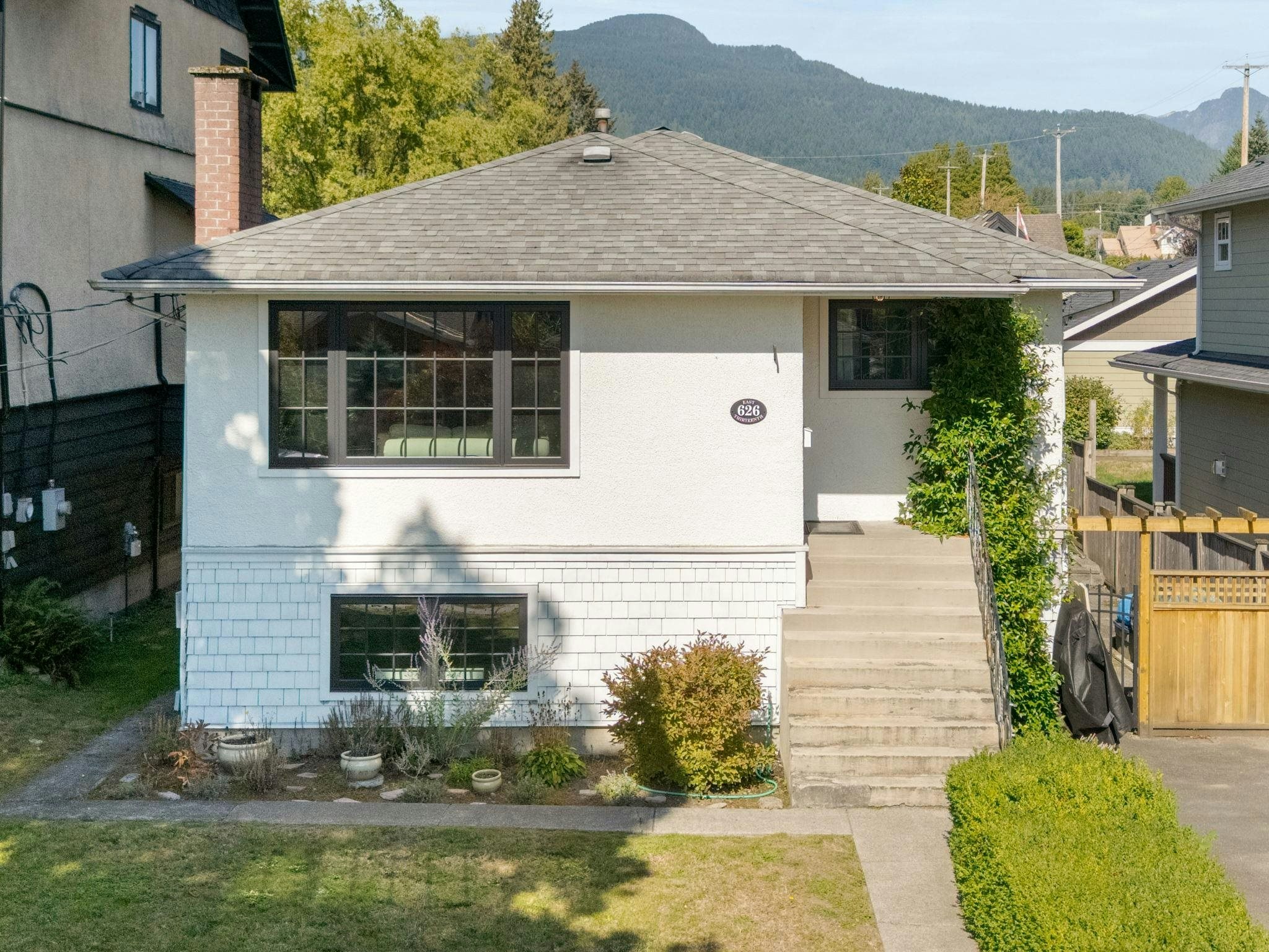 626 E 13th Street, North Vancouver, BC, V7L 2M5 - 36
