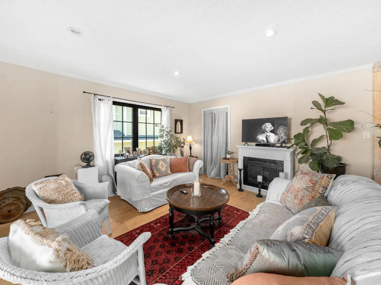 626 E 13th Street, North Vancouver, BC, V7L 2M5 - 15