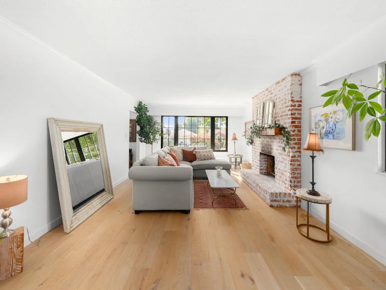 626 E 13th Street, North Vancouver, BC, V7L 2M5 - 6