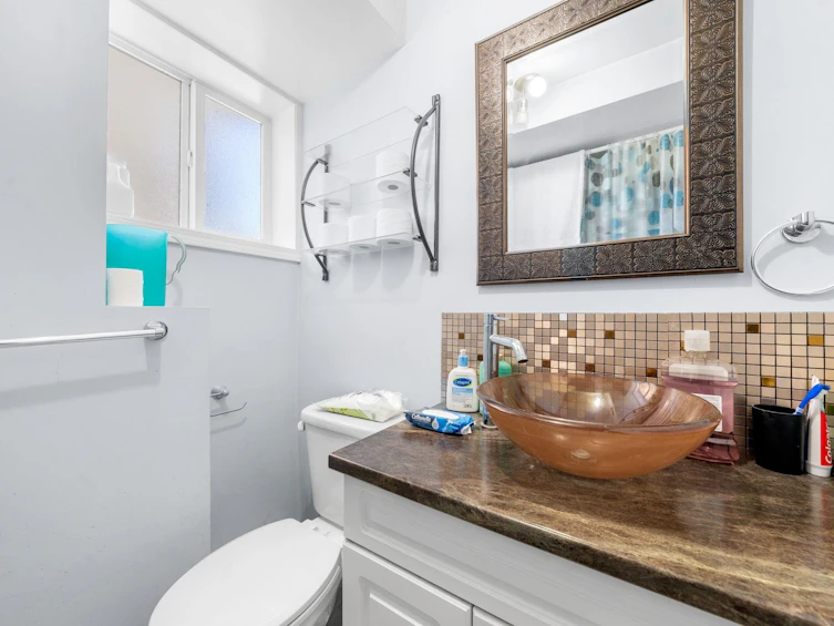 626 E 13th Street, North Vancouver, BC, V7L 2M5 - 32