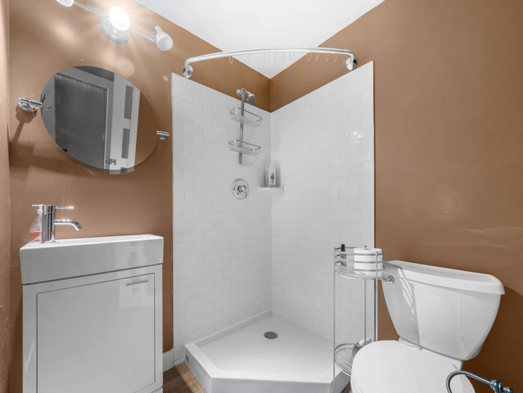 626 E 13th Street, North Vancouver, BC, V7L 2M5 - 30