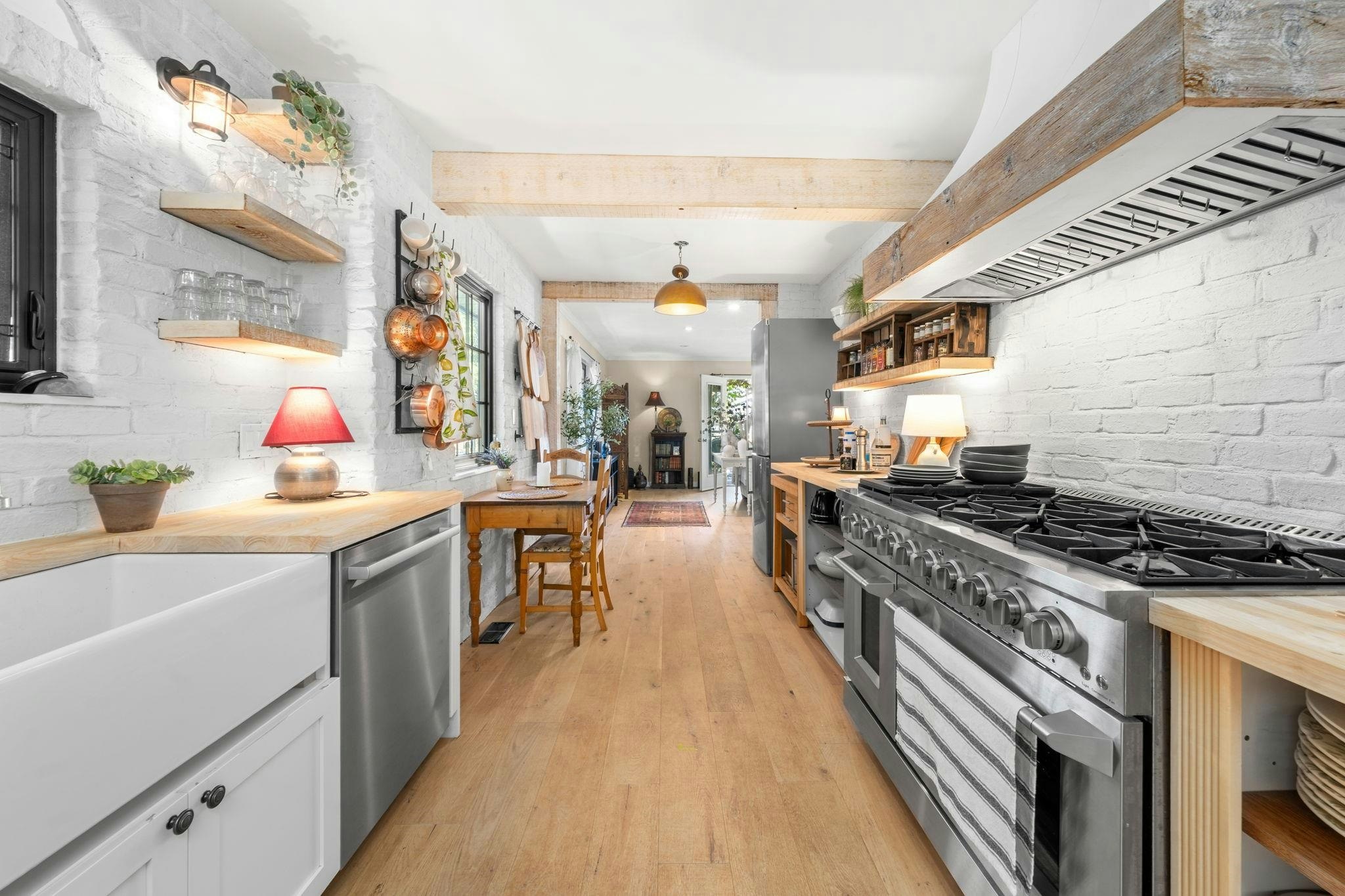 626 E 13th Street, North Vancouver, BC, V7L 2M5 - 13