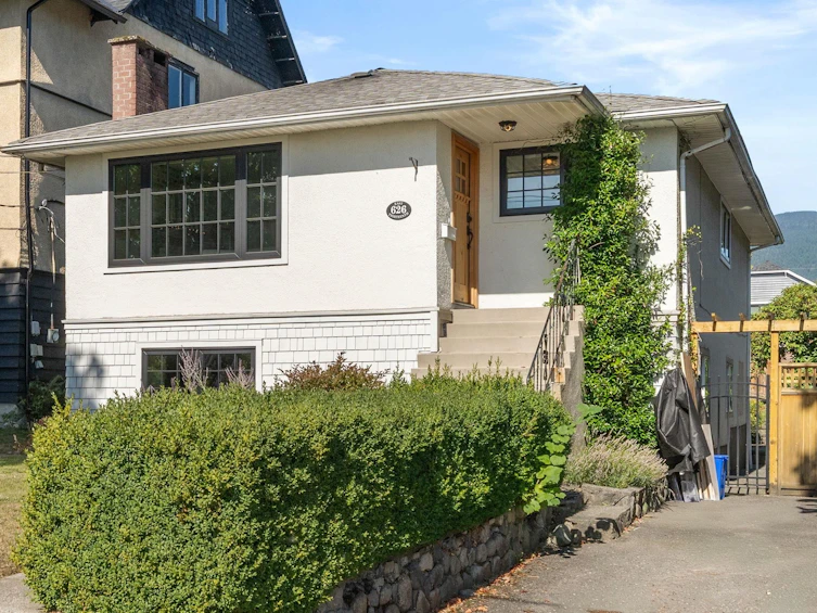 626 E 13th Street, North Vancouver, BC, V7L 2M5 - 37