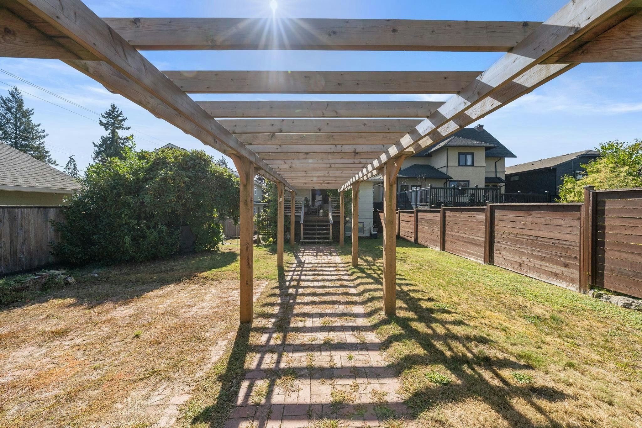 626 E 13th Street, North Vancouver, BC, V7L 2M5 - 35