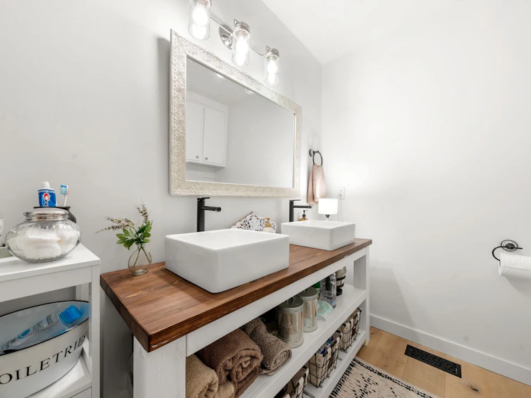 626 E 13th Street, North Vancouver, BC, V7L 2M5 - 26
