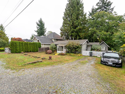 2320 153a Street - 2