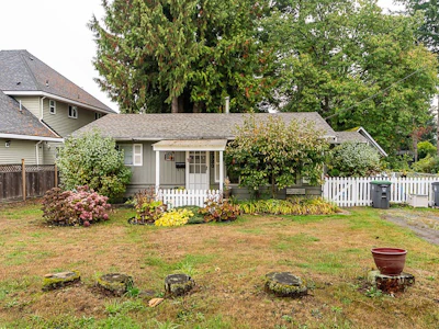 2320 153a Street - 4