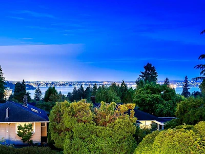 1555 Lawson Avenue - 3