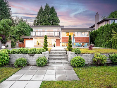 1555 Lawson Avenue - 5