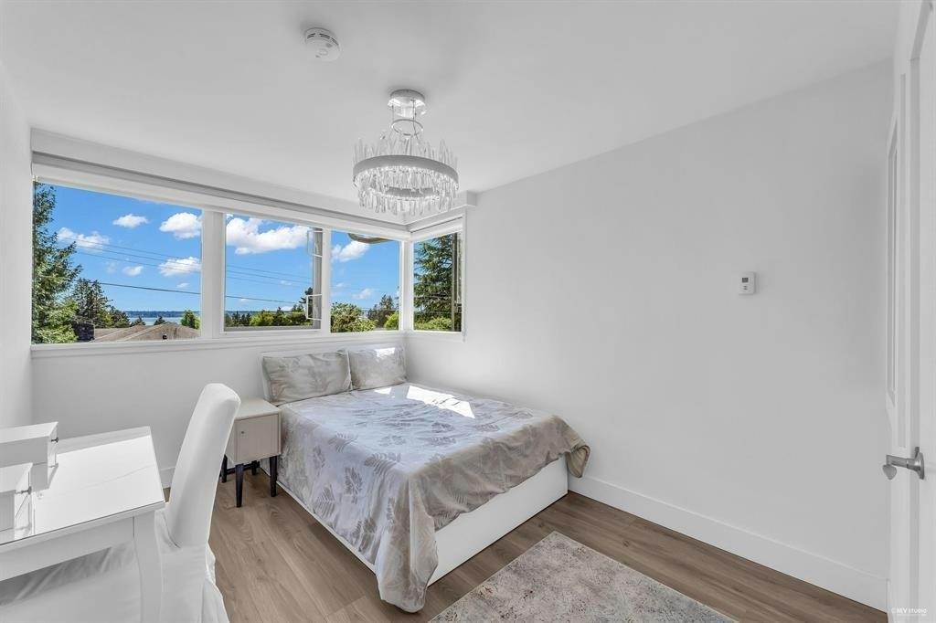 1555 Lawson Avenue, West Vancouver, BC, V7V 2C8 - 17