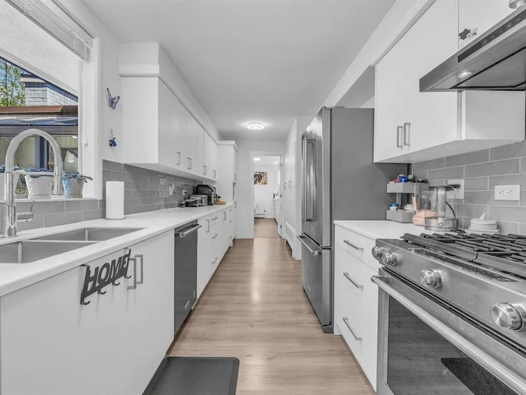 1555 Lawson Avenue, West Vancouver, BC, V7V 2C8 - 14