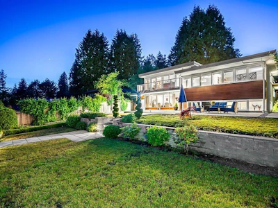 1555 Lawson Avenue - 2