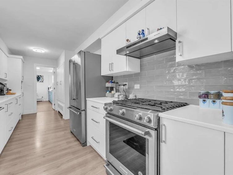 1555 Lawson Avenue, West Vancouver, BC, V7V 2C8 - 13