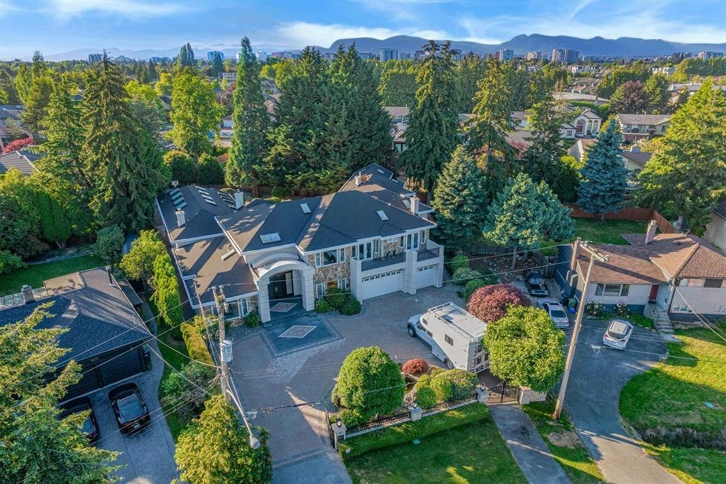 8231 Bowcock Road, Richmond, BC, V6Y 1C1
