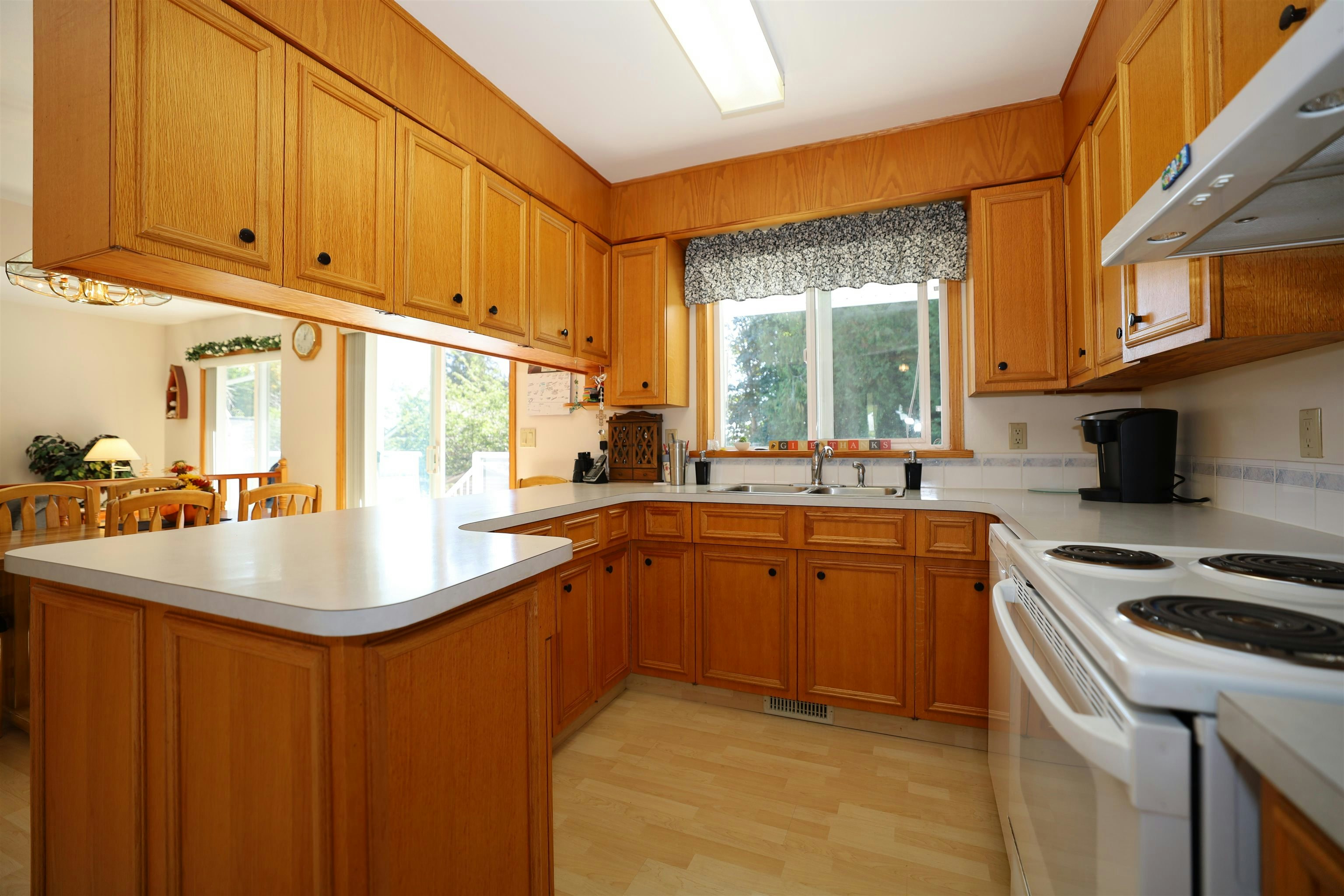 1073 Grandview Road, Gibsons, BC, V0N 1V3 - 16