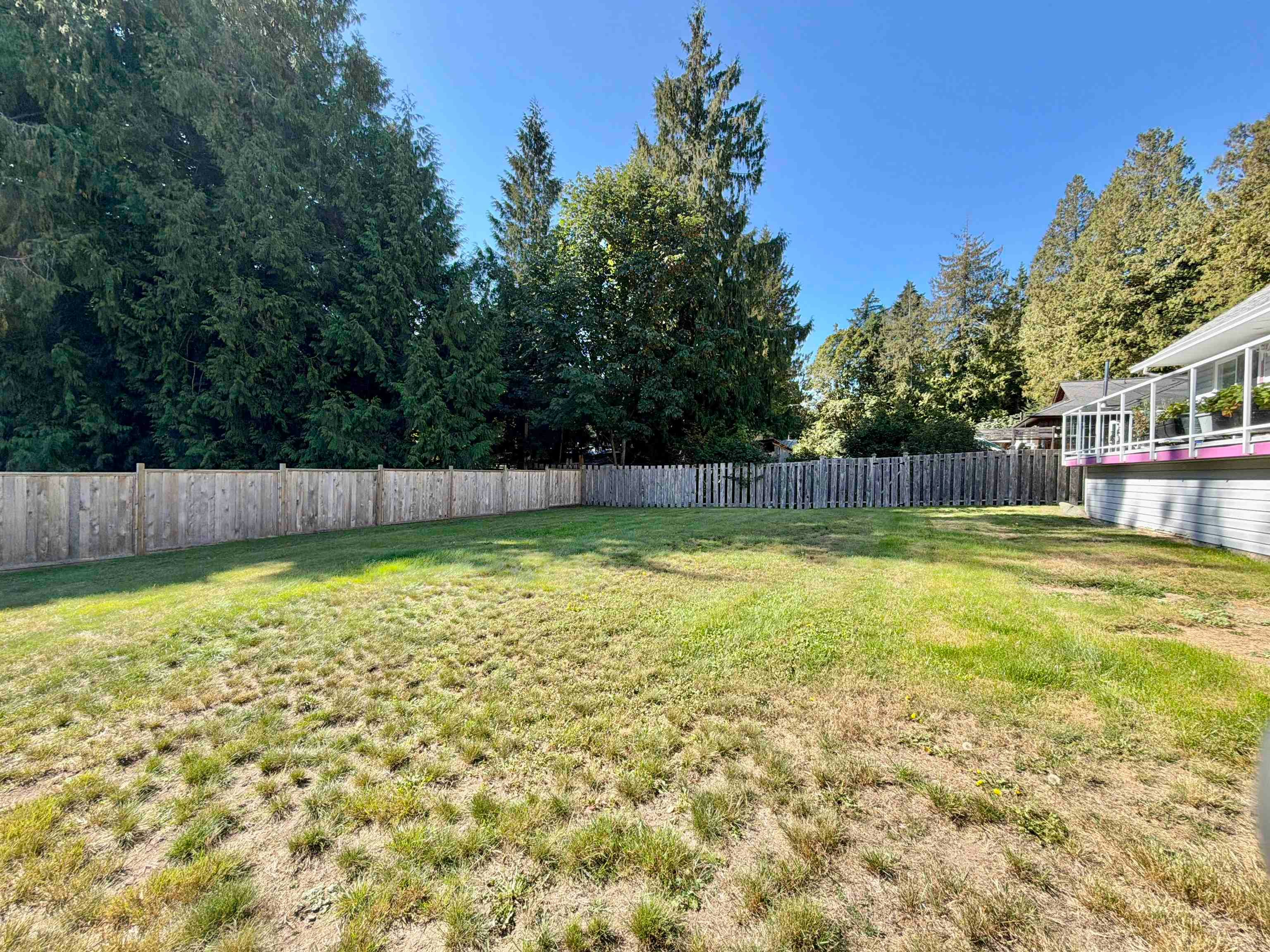 1073 Grandview Road, Gibsons, BC, V0N 1V3 - 6