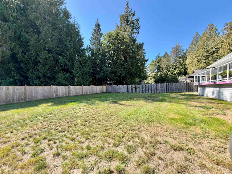 1073 Grandview Road, Gibsons, BC, V0N 1V3 - 6