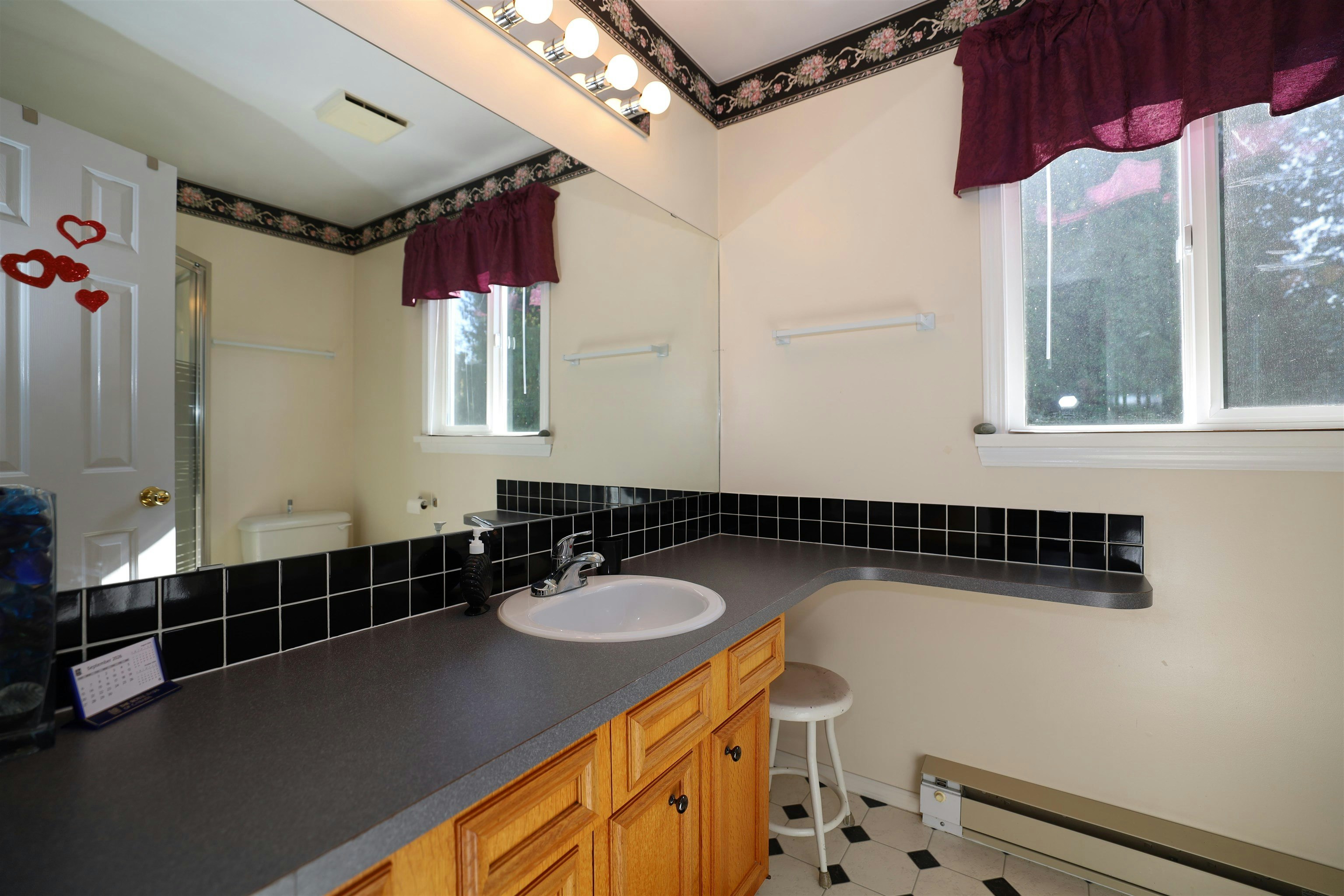 1073 Grandview Road, Gibsons, BC, V0N 1V3 - 21