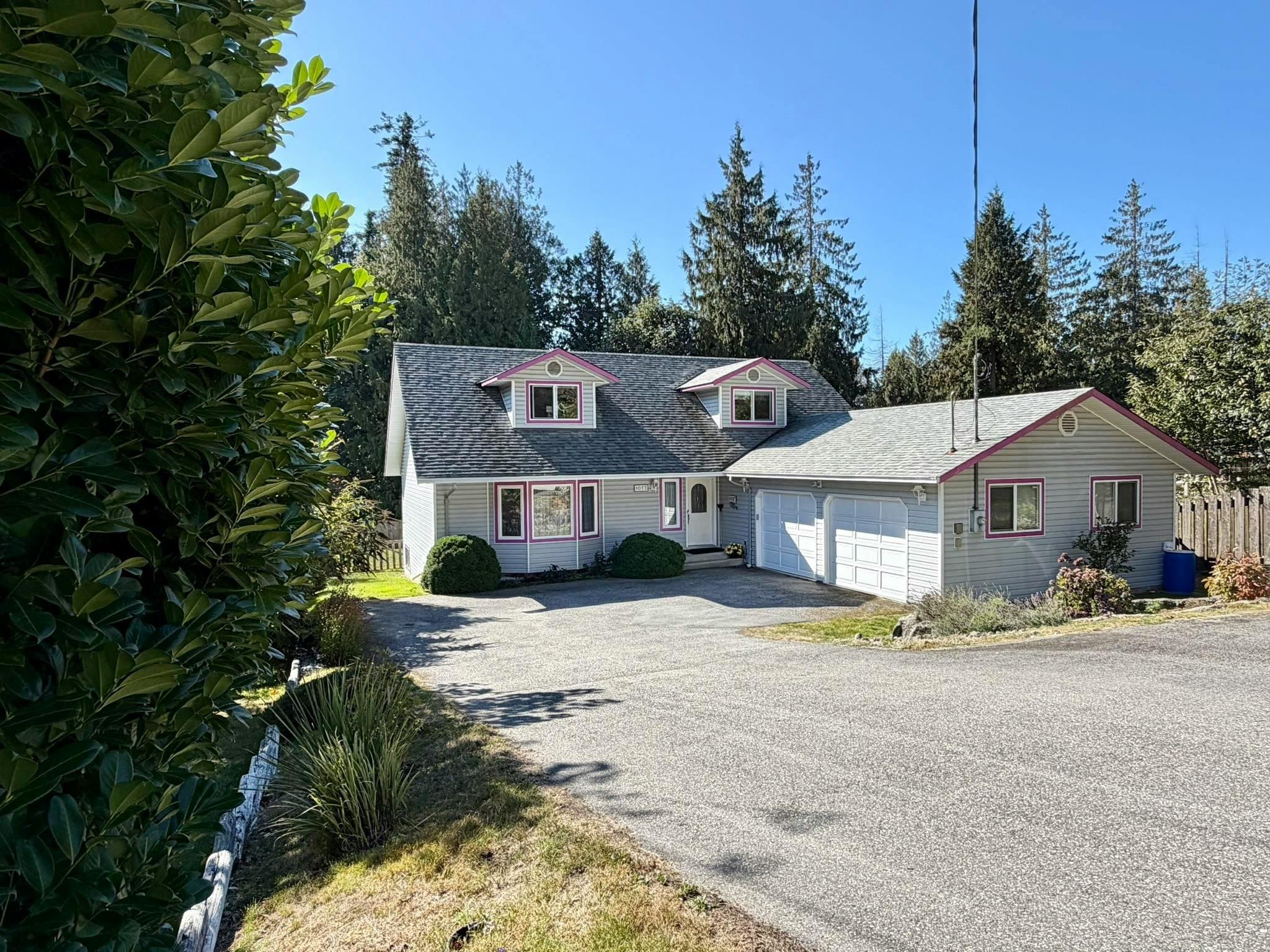 1073 Grandview Road, Gibsons, BC, V0N 1V3 - 30