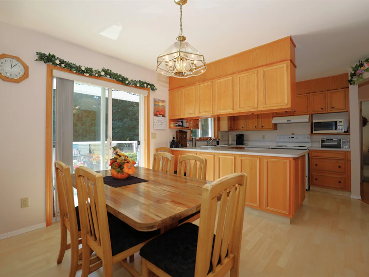1073 Grandview Road, Gibsons, BC, V0N 1V3 - 19