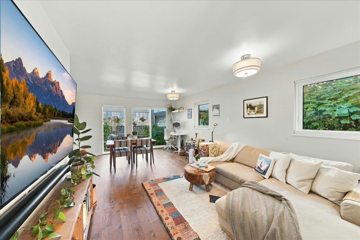 1124 Ironwork Passage, Vancouver, BC, V6H 3R1
