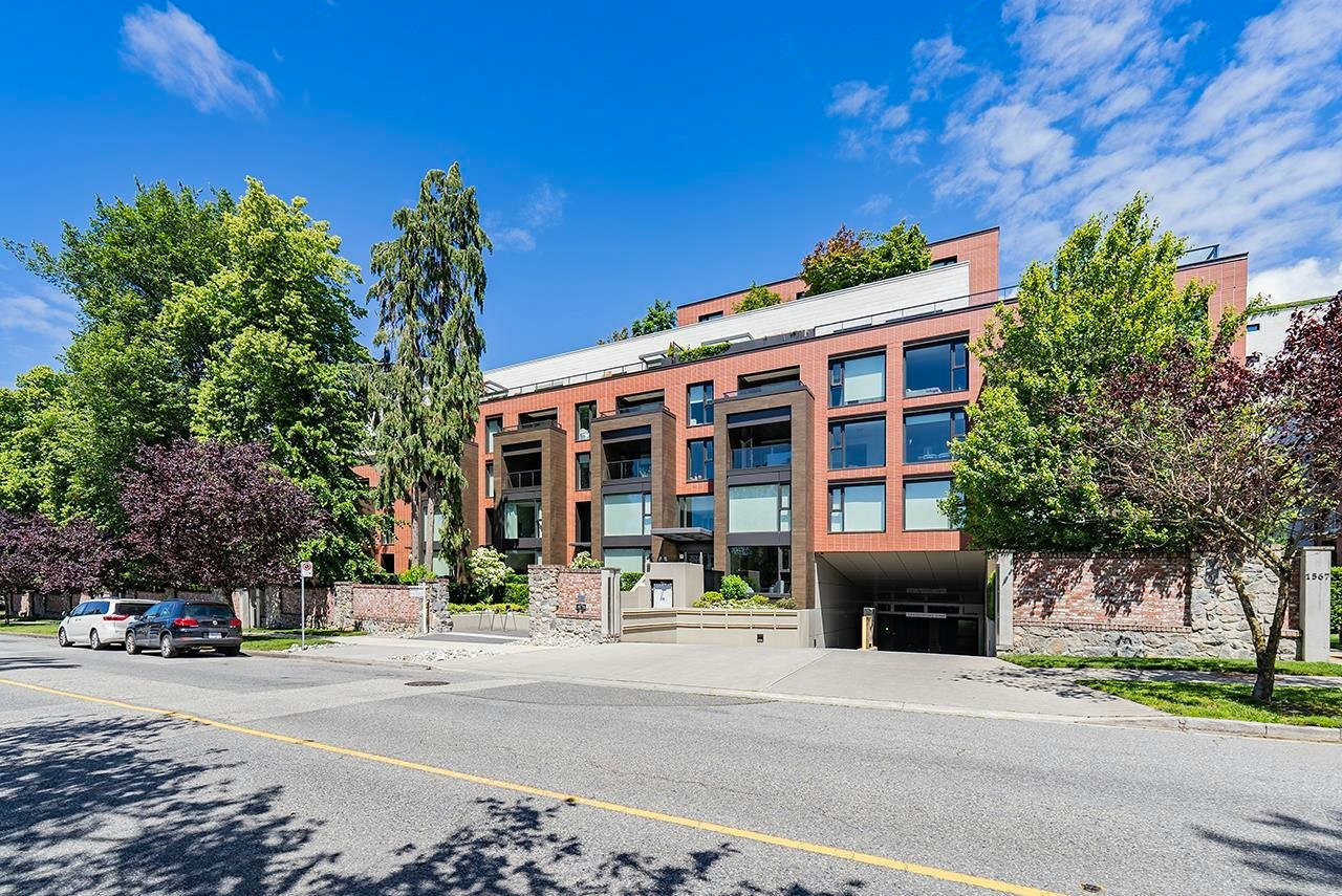 310-1571 W 57th Avenue, Vancouver, BC, V6P 0H7