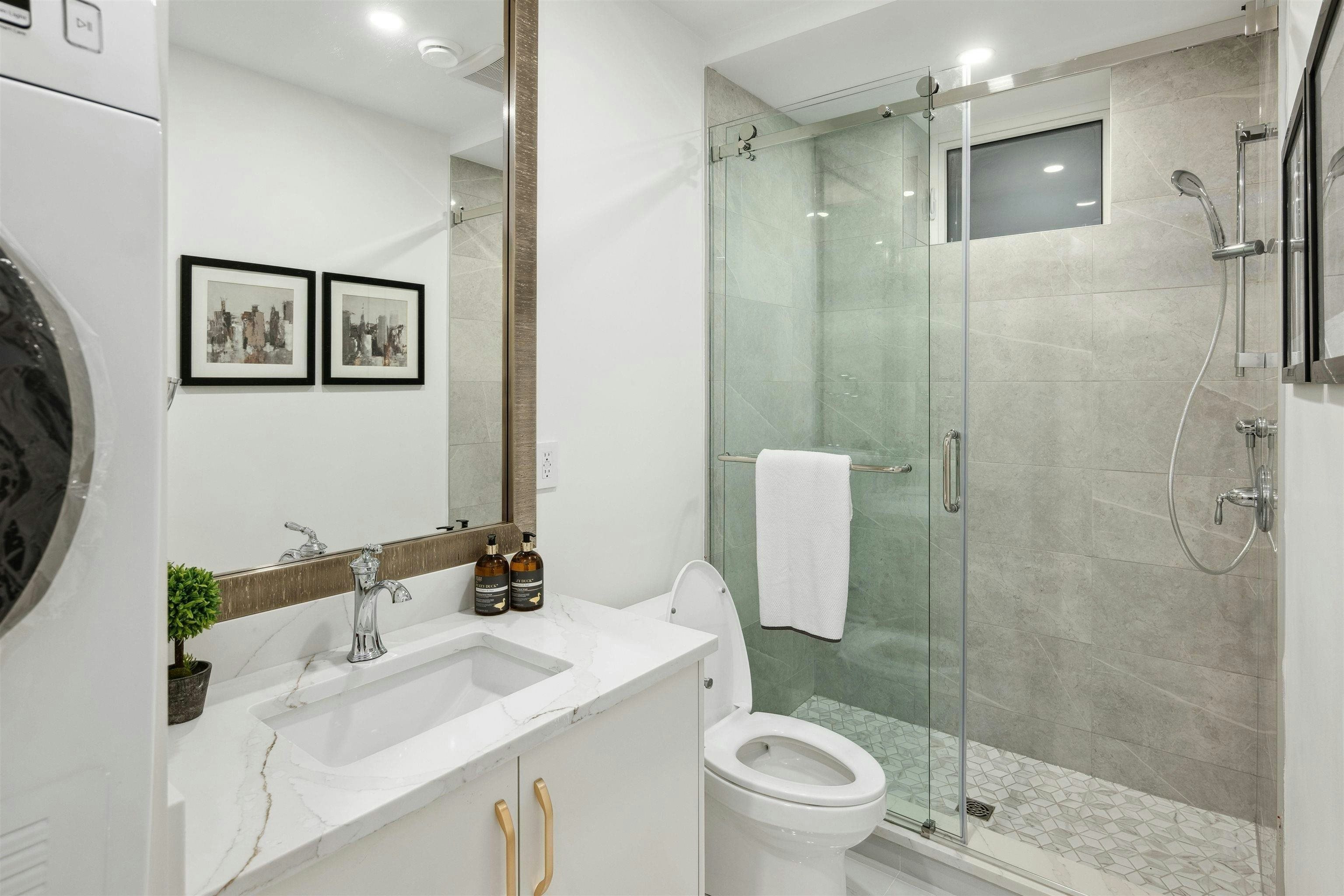 3812 W 15th Avenue, Vancouver, BC, V6R 2Z9 - 12