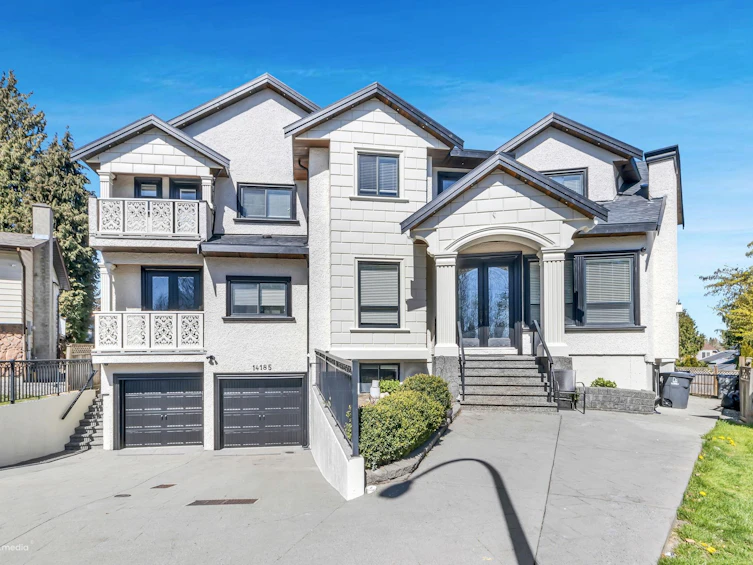 14185 74 Avenue, Surrey, BC, V3W 7N2