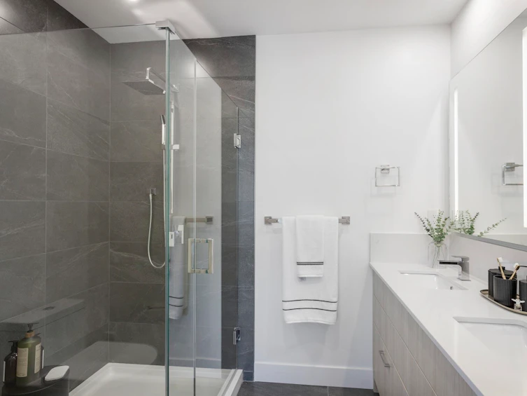 104-342 Mountain Highway, North Vancouver, BC, V7J 2K8 - 19