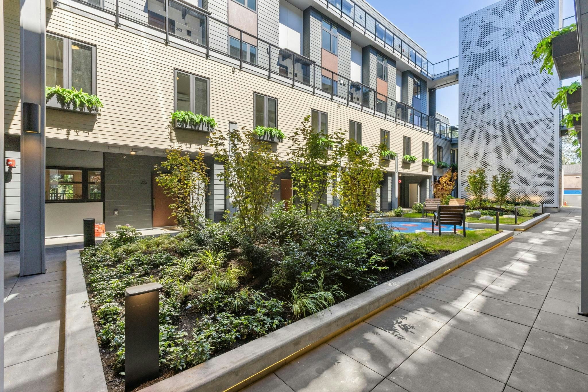 104-342 Mountain Highway, North Vancouver, BC, V7J 2K8 - 26