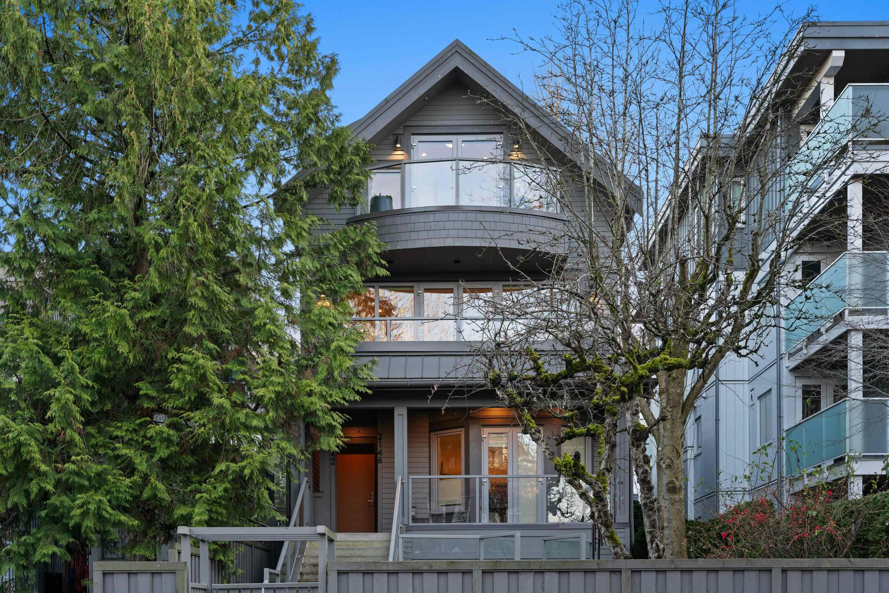 2142 W 1st Avenue, Vancouver, BC, V6K 1E8