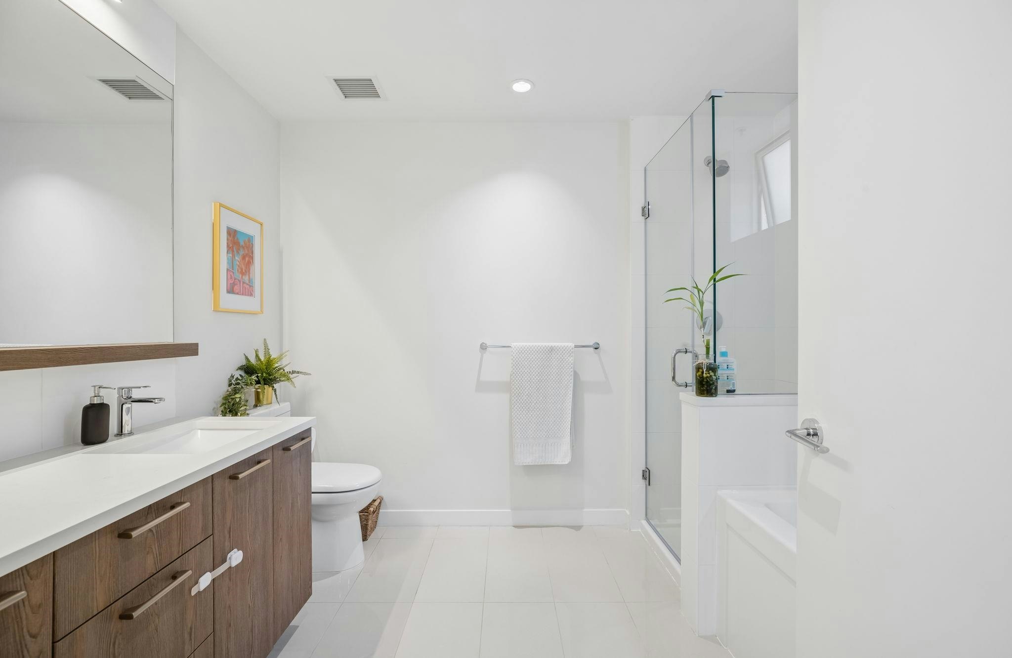 105-625 E 3rd Street, North Vancouver, BC, V7L 1G6 - 19