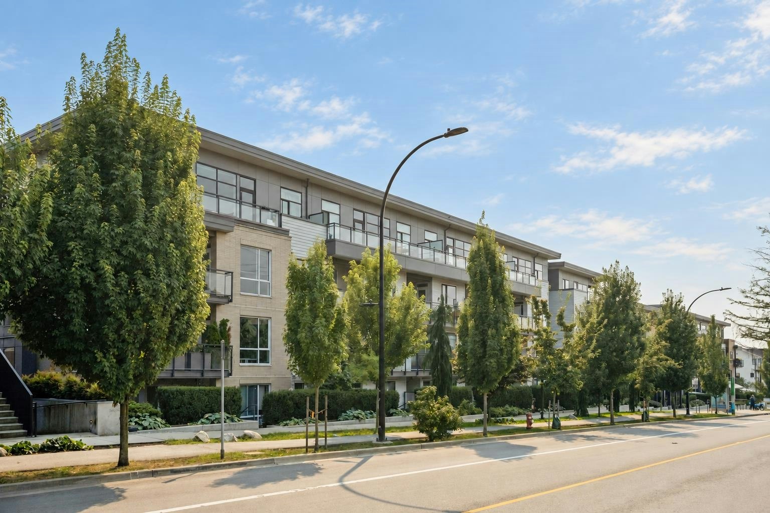 105-625 E 3rd Street, North Vancouver, BC, V7L 1G6 - 3