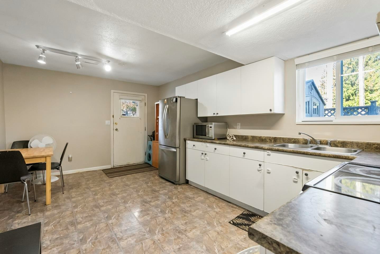 9511 160 Street, Surrey, BC, V4N 2N9 - 22