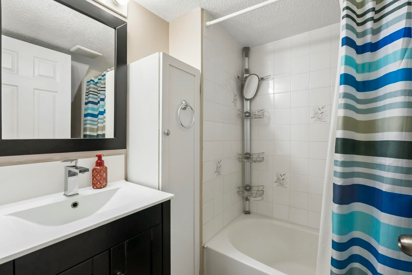 9511 160 Street, Surrey, BC, V4N 2N9 - 26
