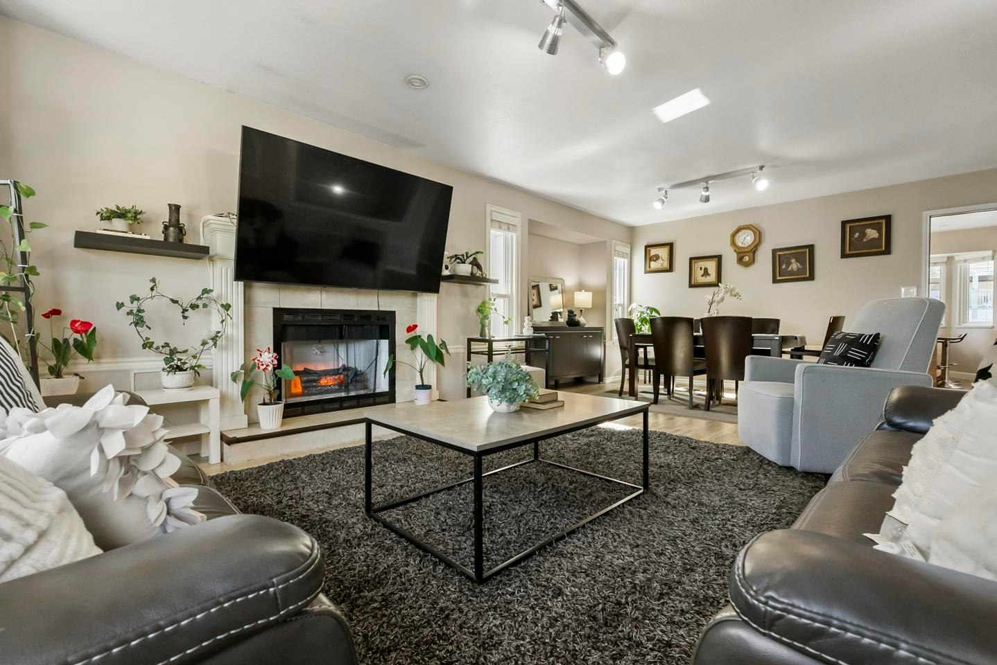 9511 160 Street - 4
