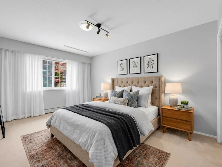 7 Semana Crescent, Vancouver, BC, V6N 2E1 - 10