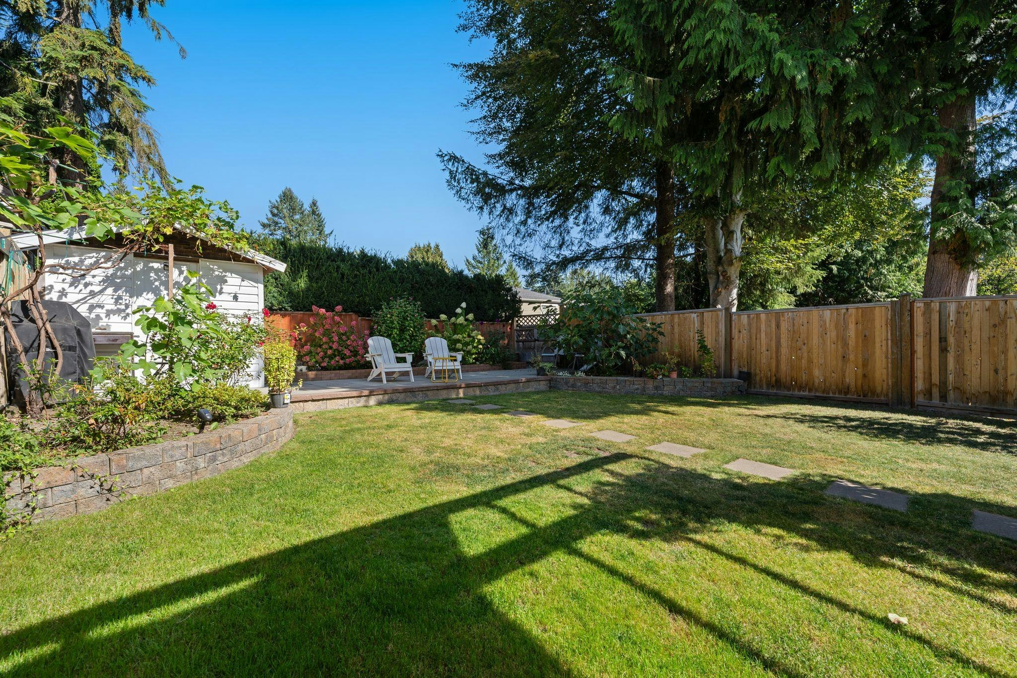 1154 Harold Road, North Vancouver, BC, V7K 1G3 - 13
