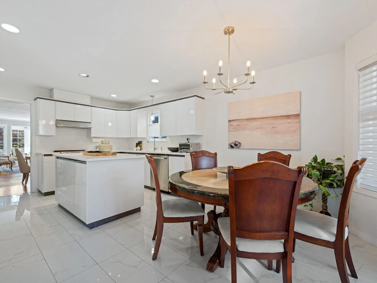1154 Harold Road, North Vancouver, BC, V7K 1G3 - 11